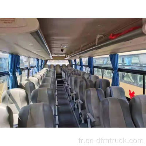 Yutong a utilisé un bus de 53 places